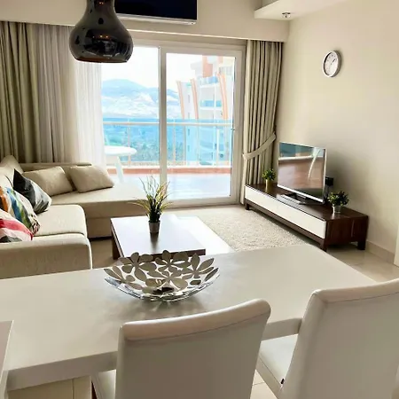 Apartament Azura Park *
